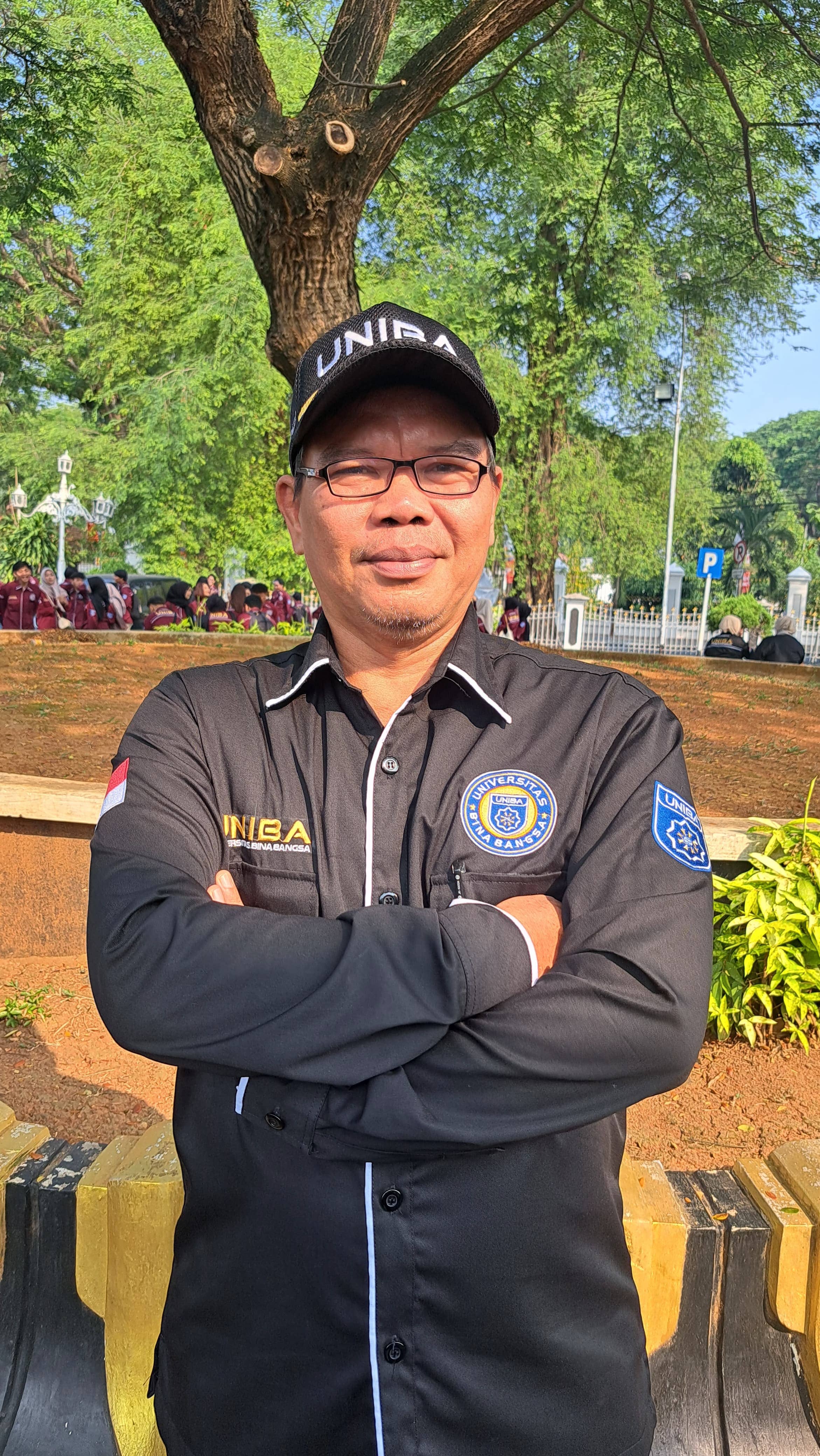 Hamdan,.S.Kom,.M.Kom.